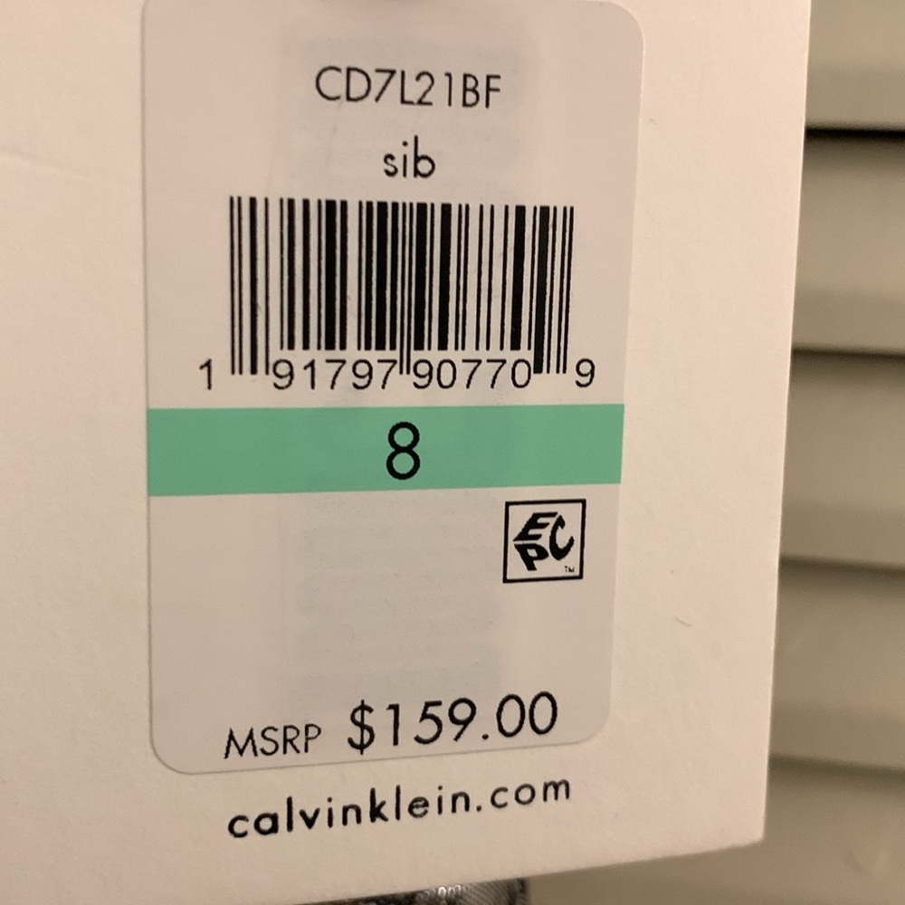 Calvin Klein one shoulder, metallic, party dress size 8. - Picture 7 of 7